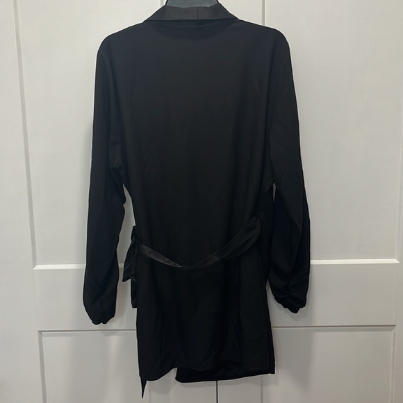 Missguided Tuxedo Dress - Picture 5 of 7